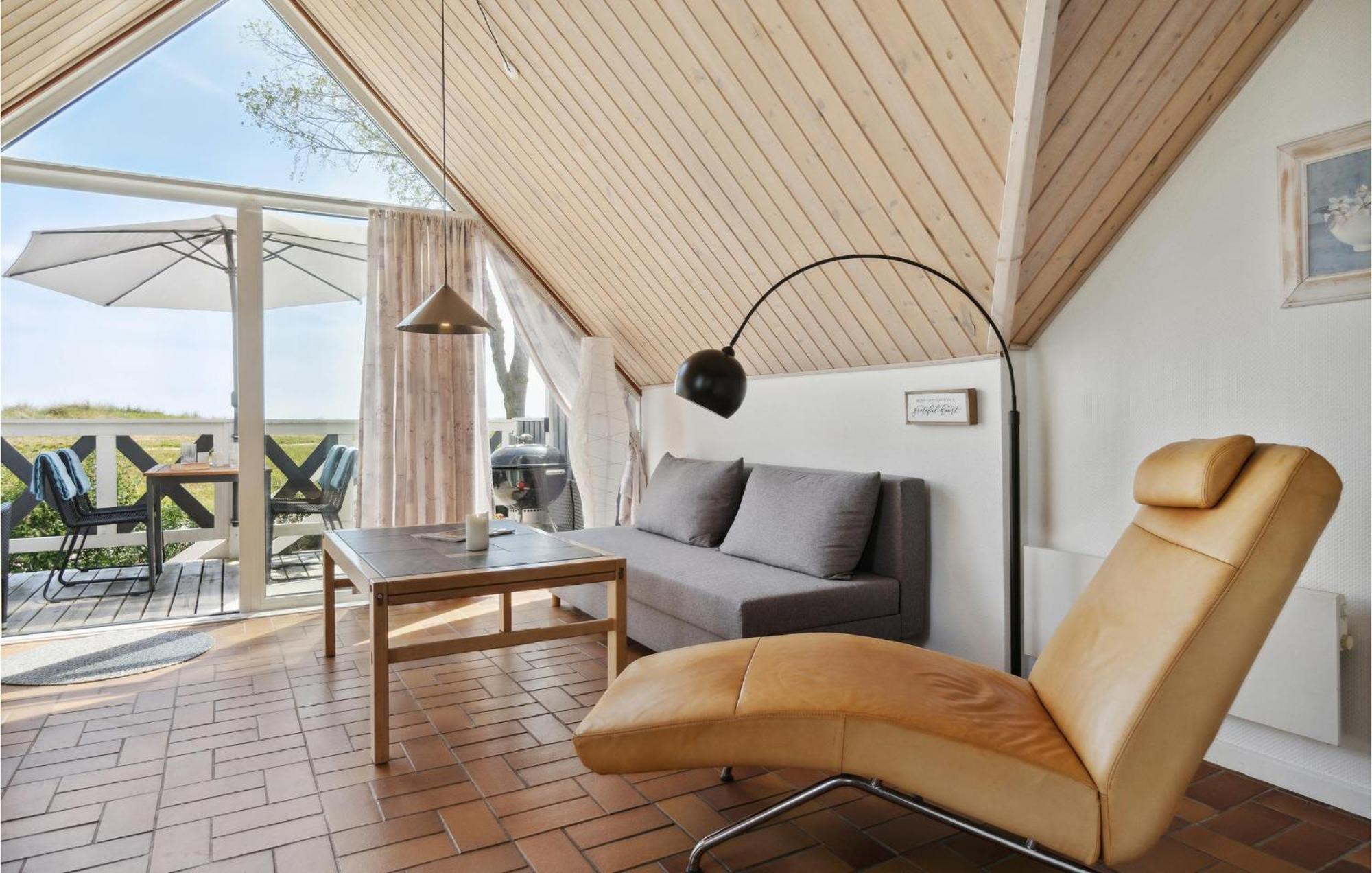 1 Bedroom Nice Apartment In Idestrup Bøtø By Exterior foto